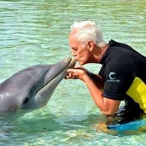 Meet your Posher, Frank